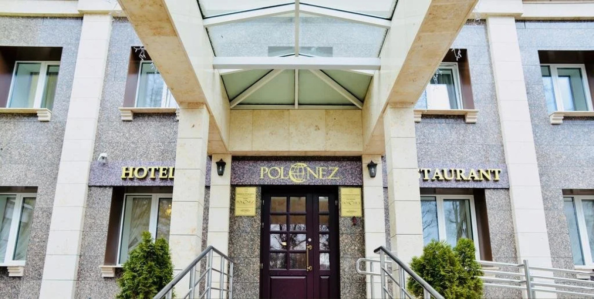 Отель Полонез