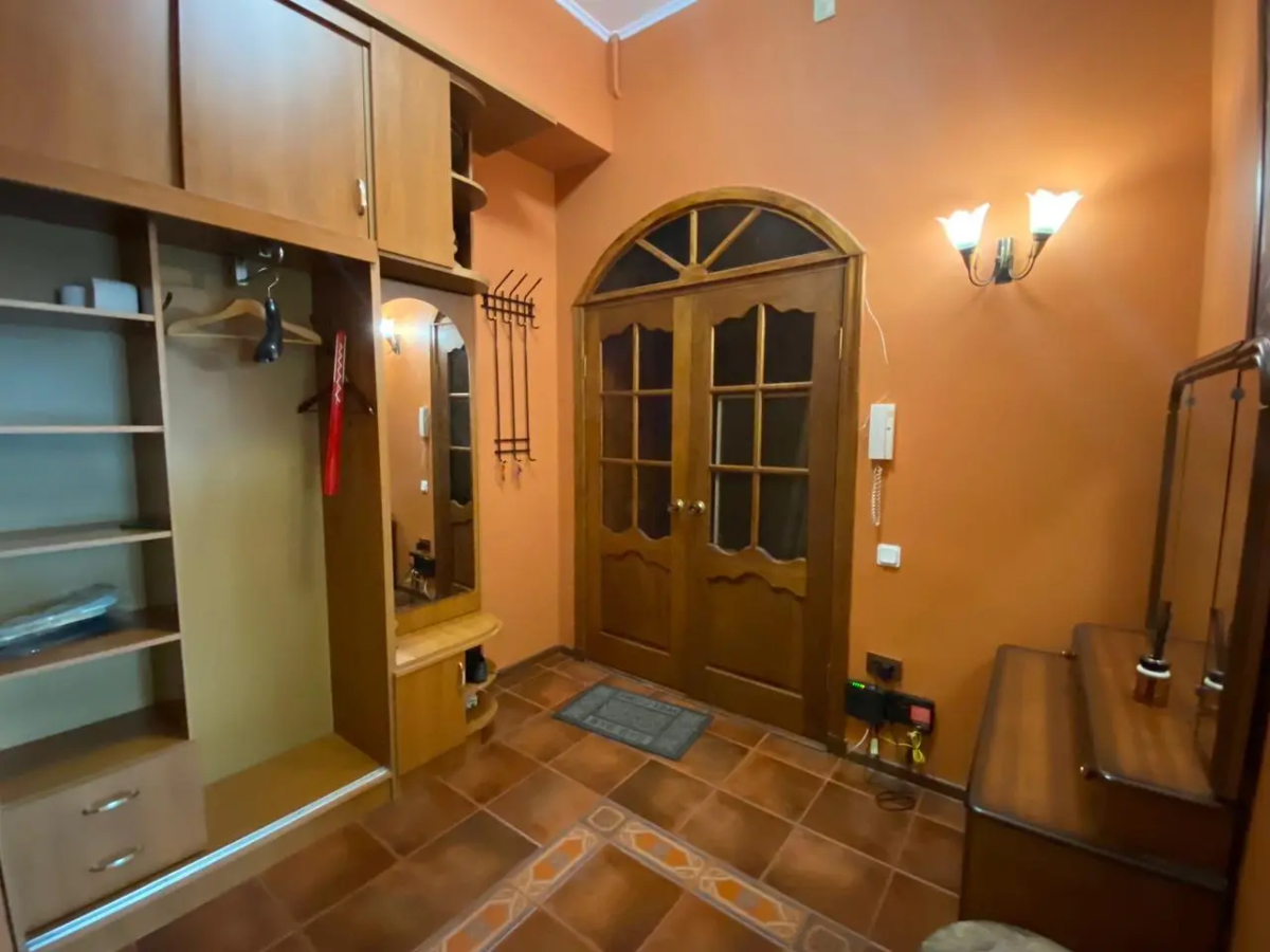 Апартаменты 2-х комнатные на Невском 65