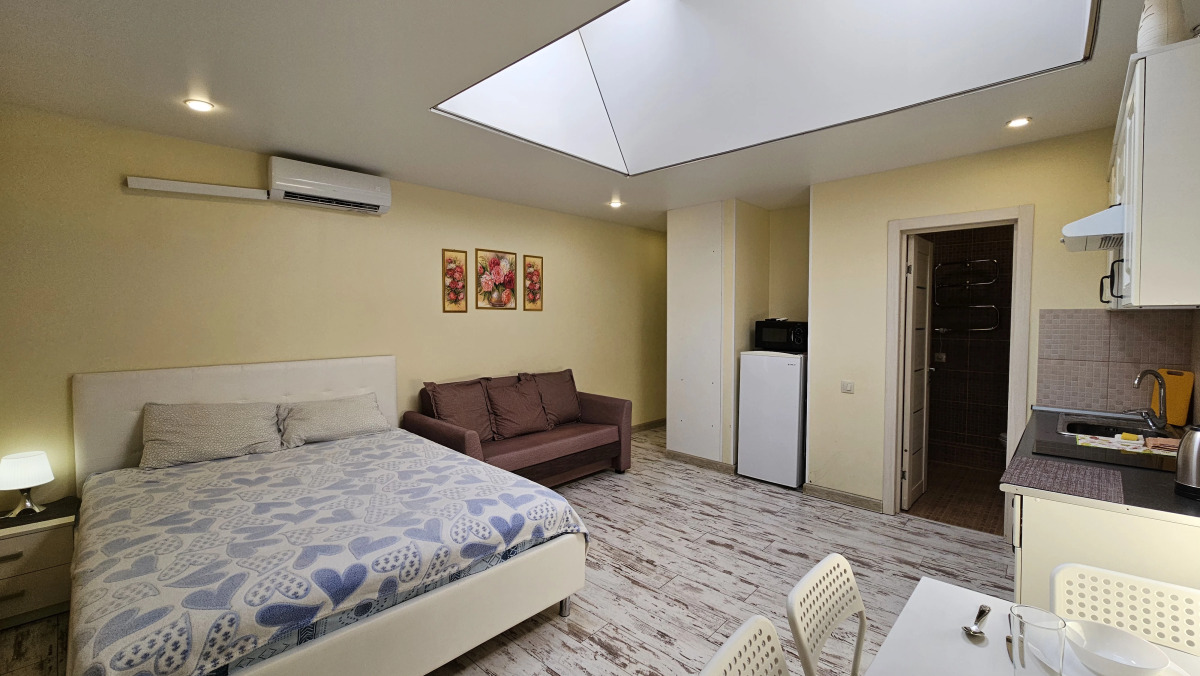 Апартаменты Уютные апартаменты в центре Сочи на Роз 57