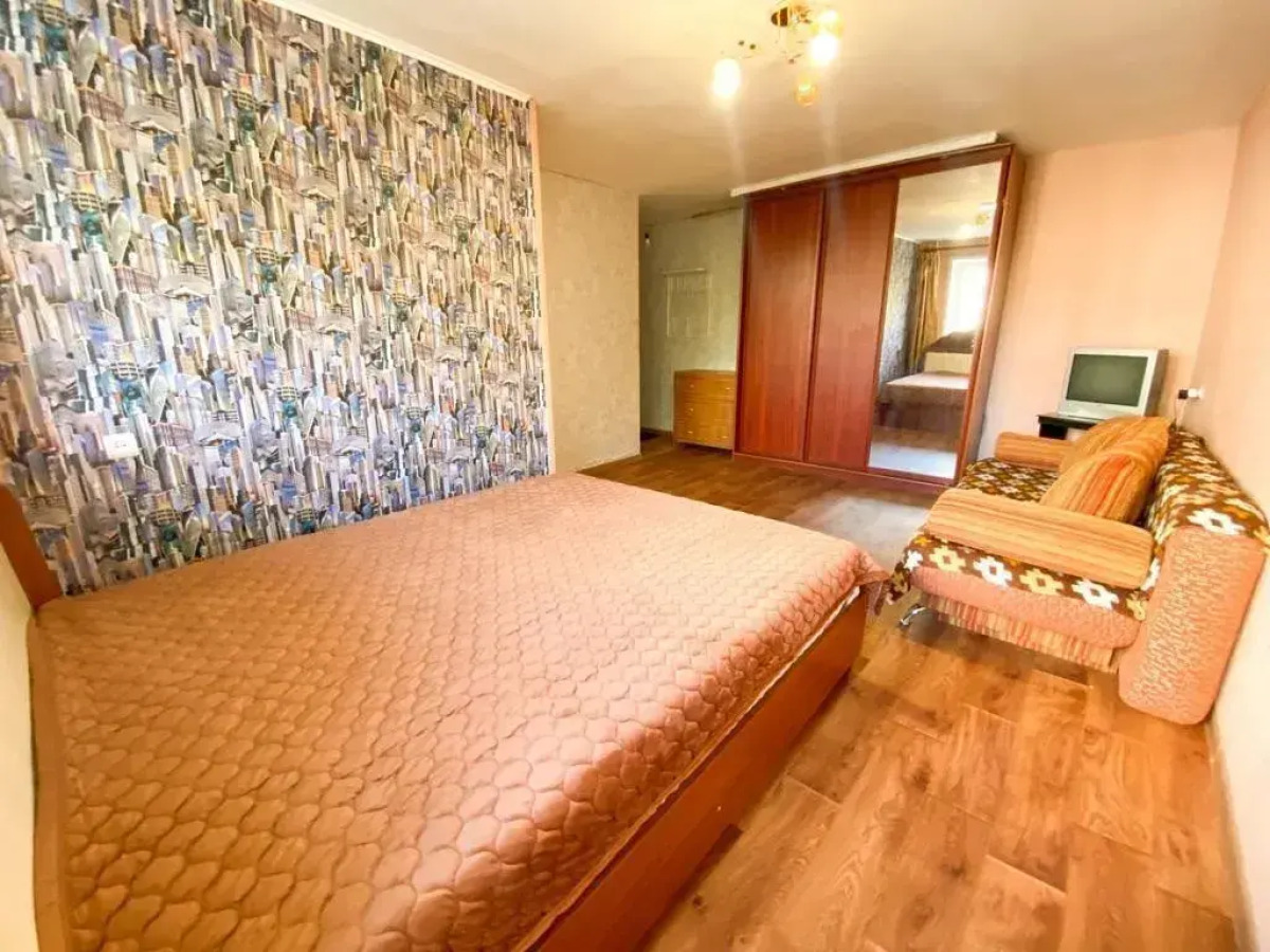 Квартира на Антонова, 4