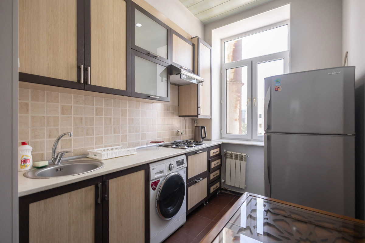 Апартаменты Односпальные с Гостиной в Центре Города