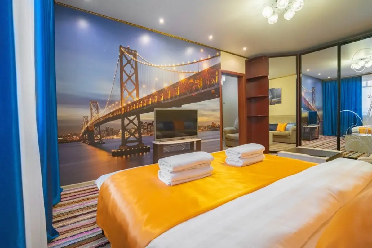 Апартаменты Пять Звёзд с видом на Обь