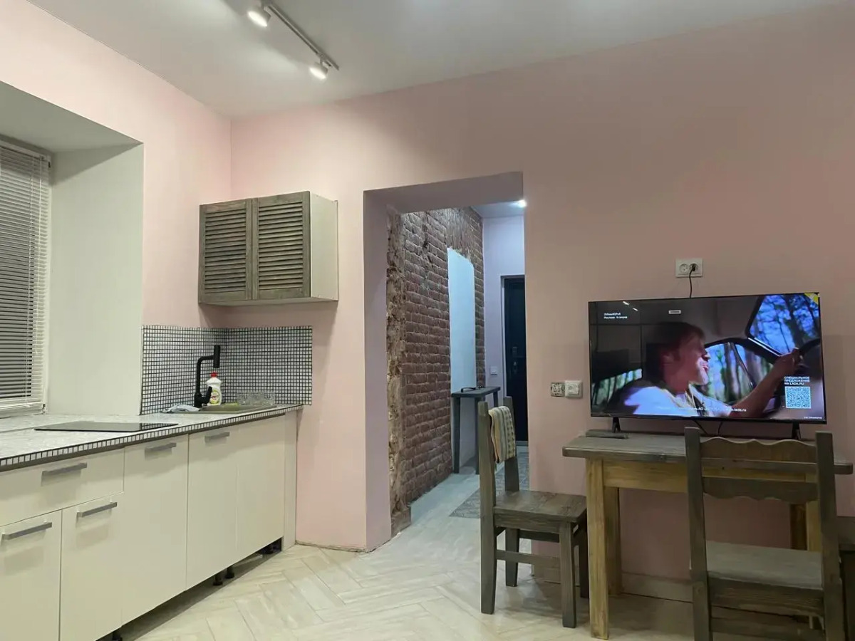 Квартира Челюскинец 17 а