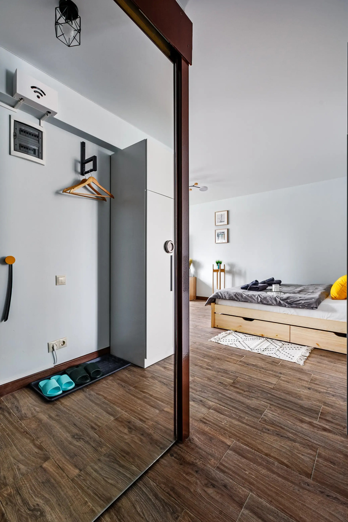 Апартаменты Butyrsky Cozy with Terrace, Parking and King-size Bed