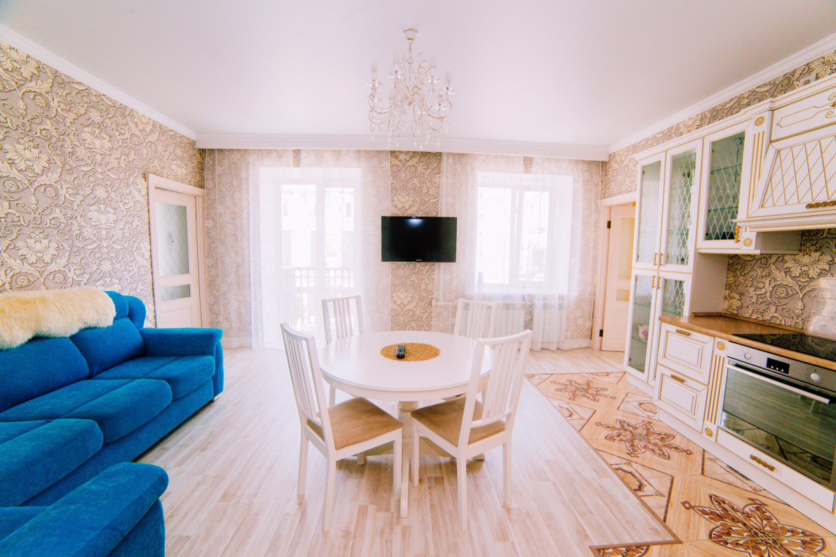 Апартаменты у Театра оперы и Балета