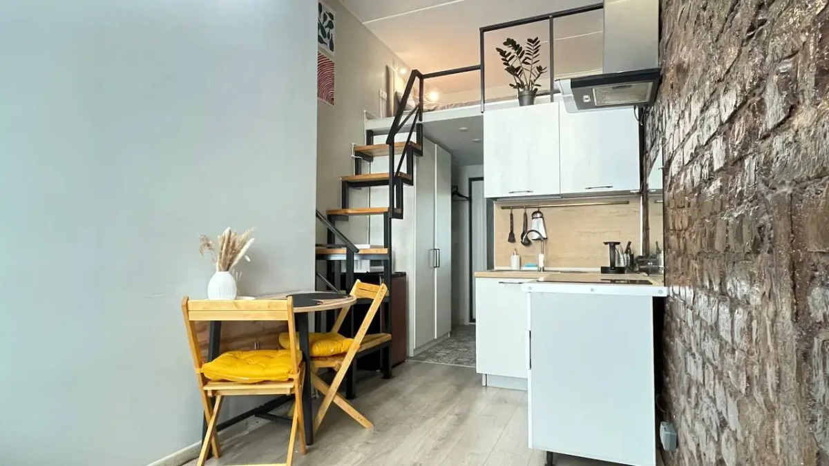 Квартира Студия в центре Петербурга