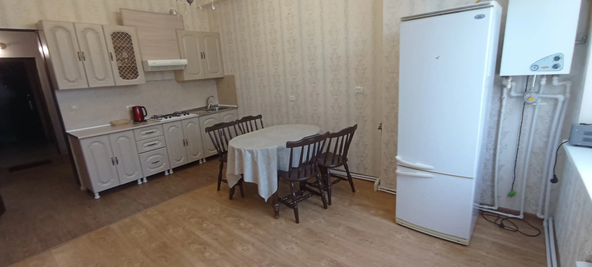 Апартаменты квартира Гаджиева 73