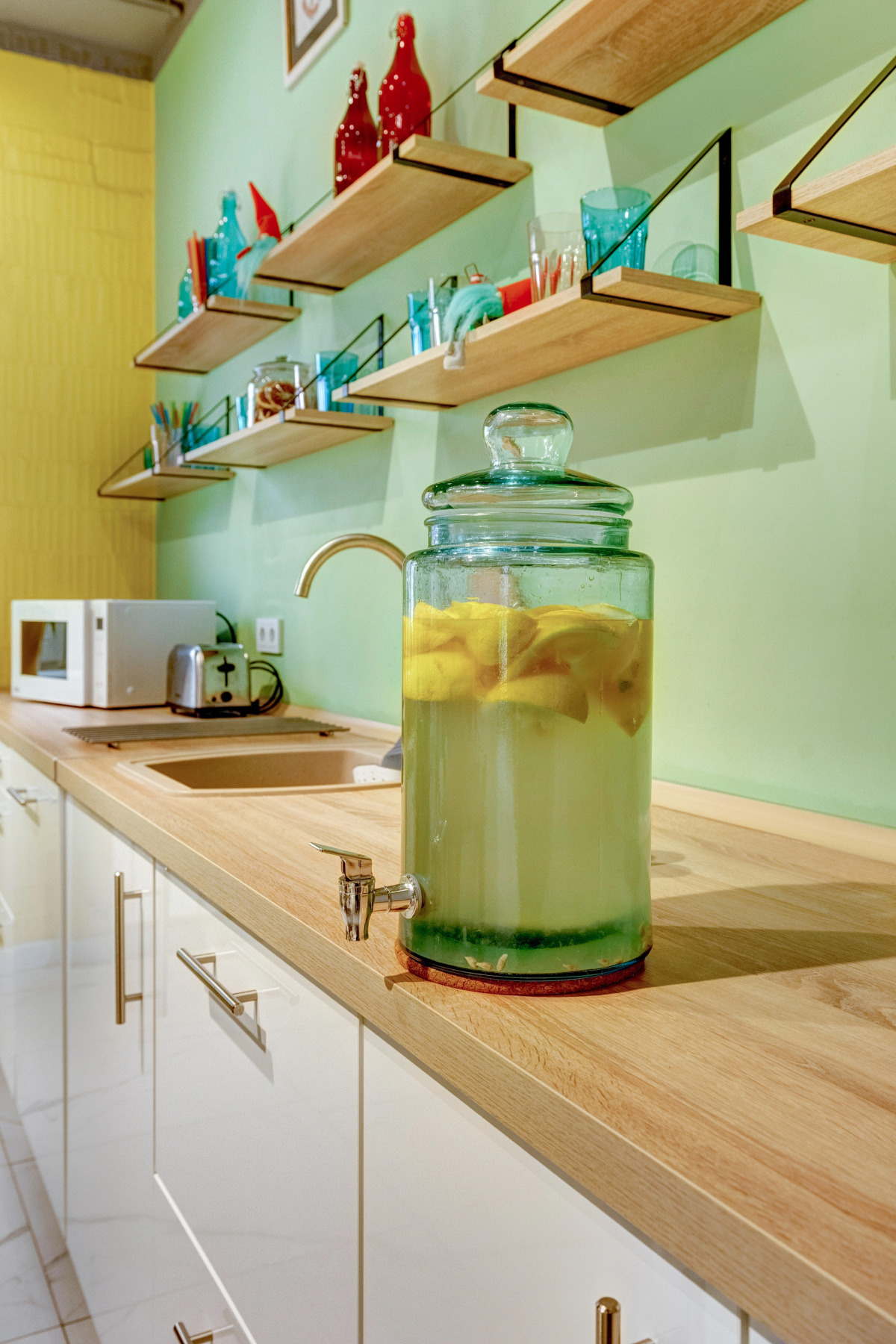 Отель Лимонад