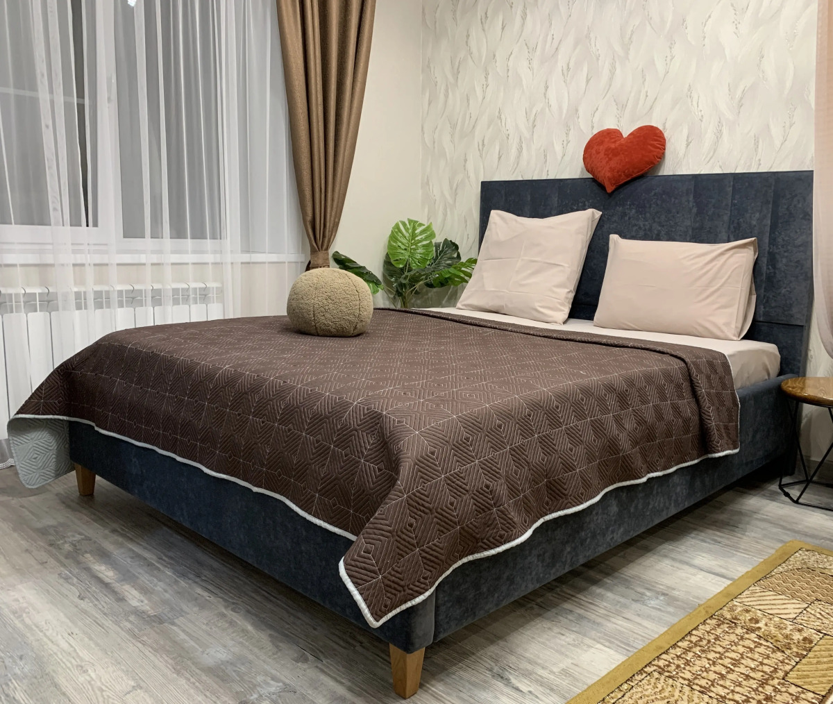 2-х комнатная новая, чистая, уютная и просторная квартира рядом с Набережной