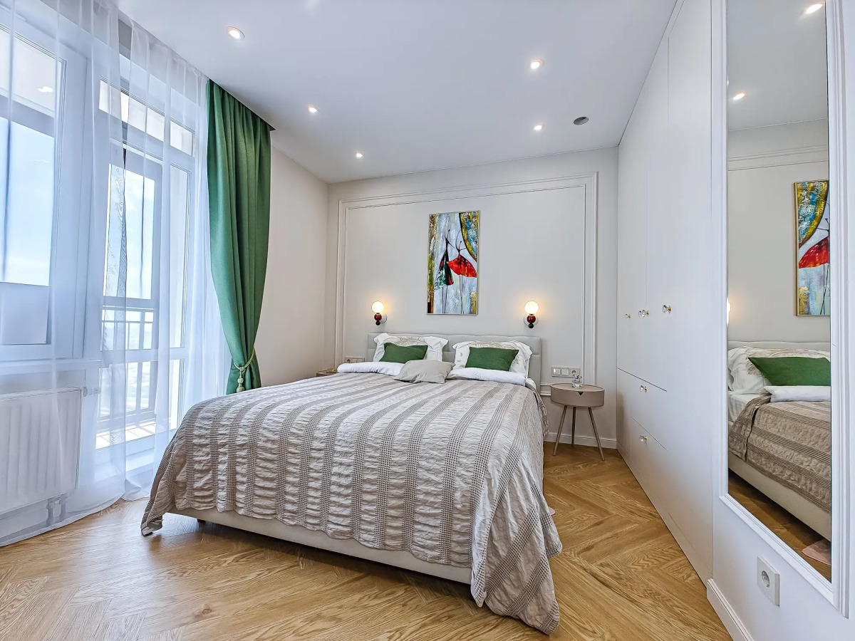 Квартира рядом с метро и жд вокзалом и прекрасным видом на город