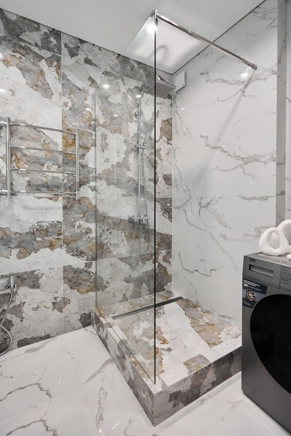 Квартира Двухкомнатная квартира возле центральной больницы