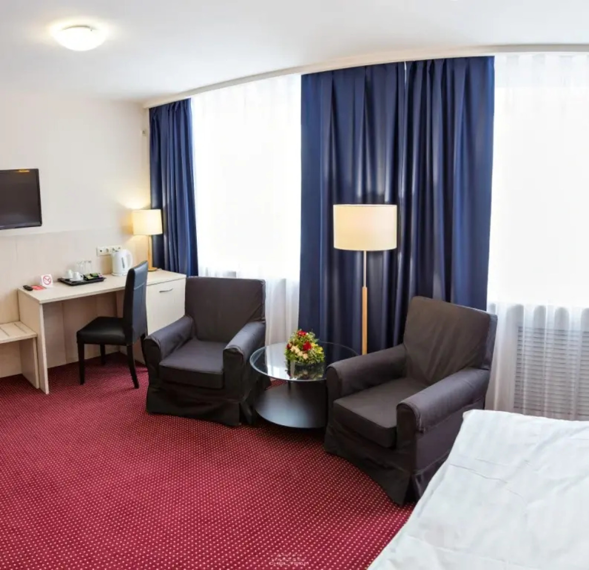 Отель Аэропорт