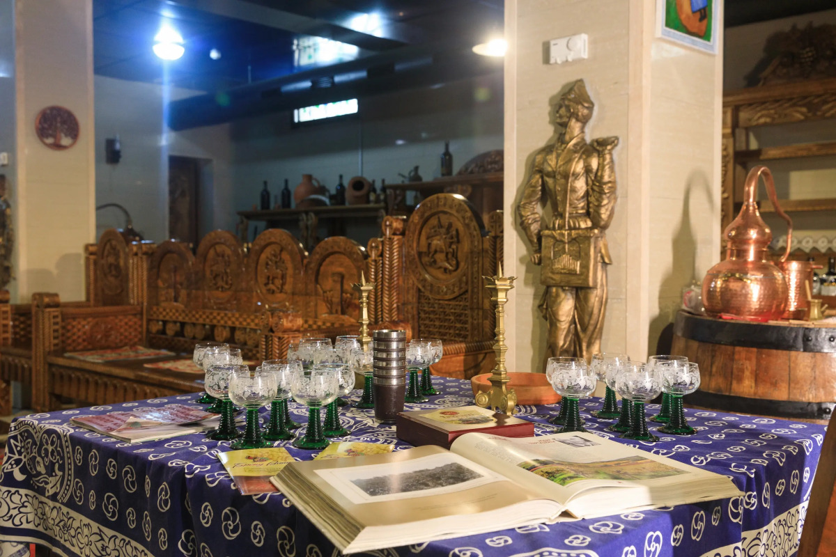 Отель Wine Palace