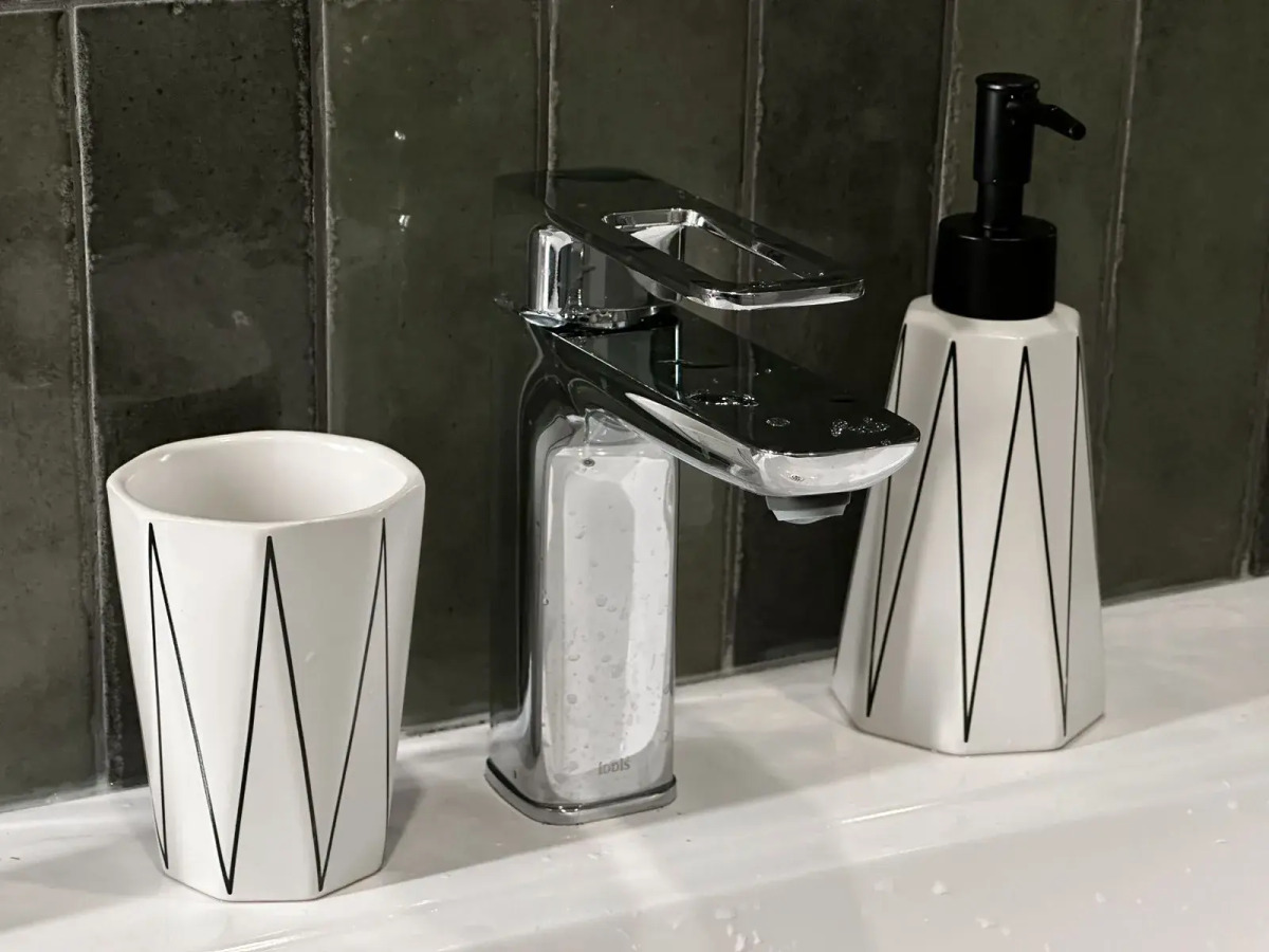 Квартира Олимпийская 75