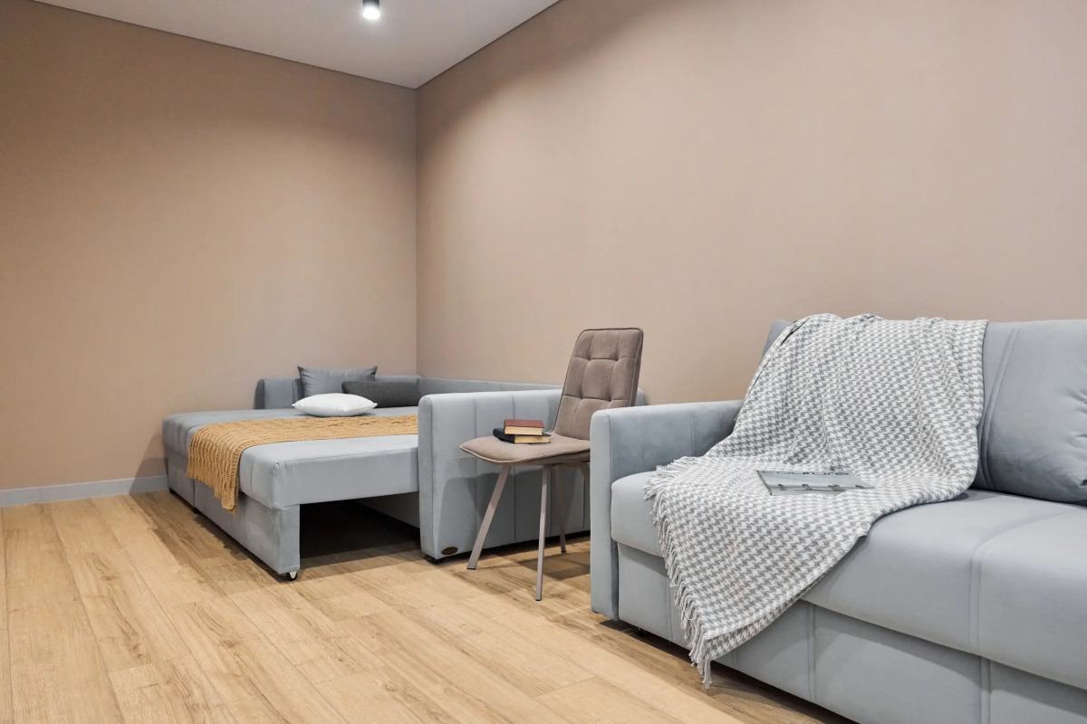 Квартира Двухкомнатная квартира возле центральной больницы