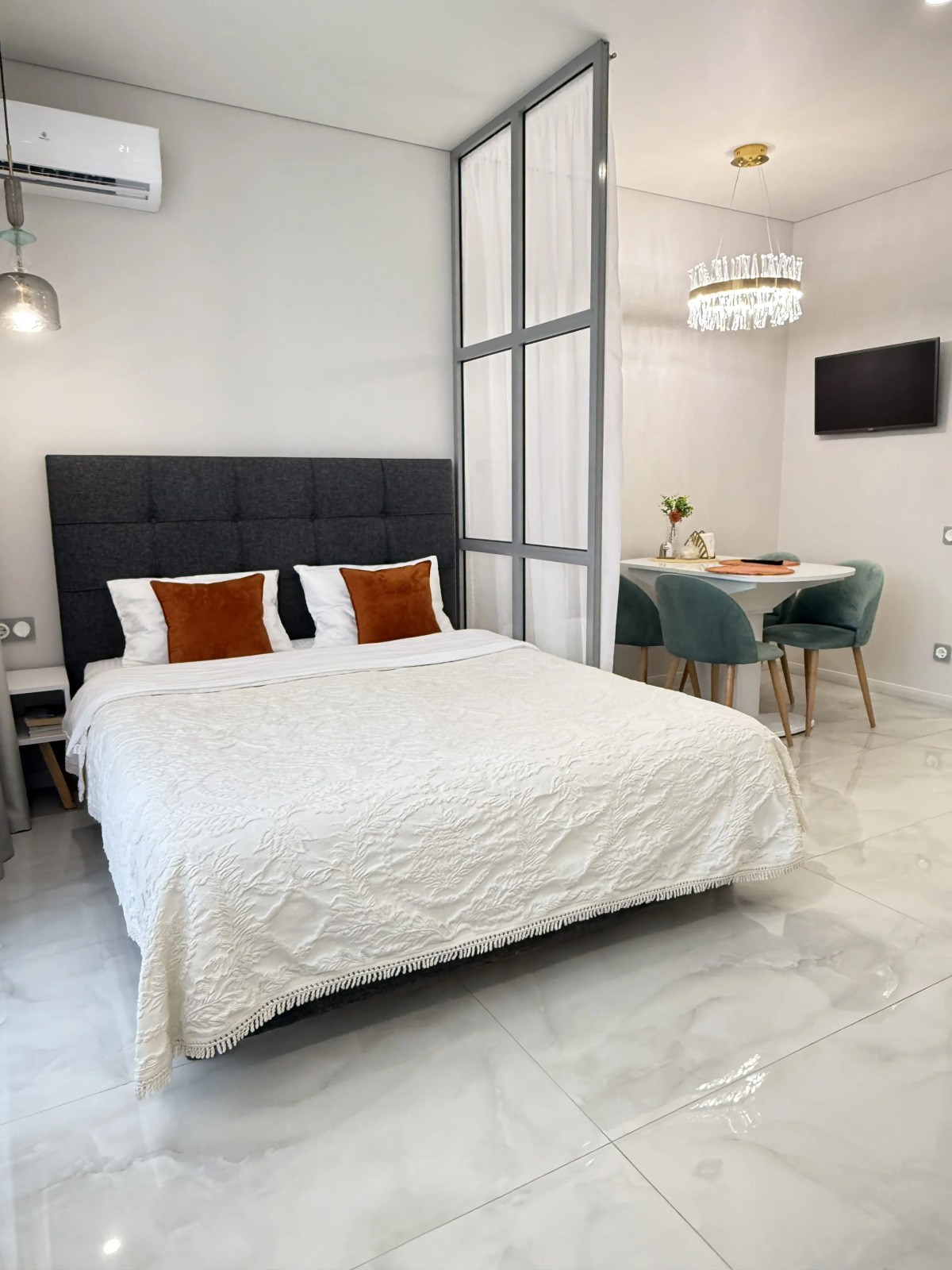 Квартира однокомнатная на Хасанова 13А