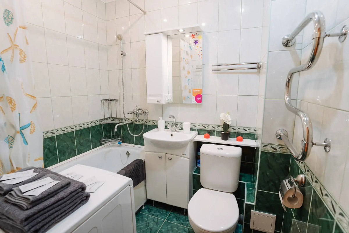 Апартаменты 9 ночей на Чкалова 48