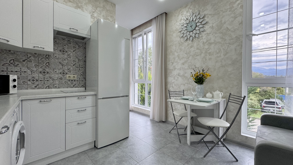 Квартира с балконом и видом на горы №16 Я на Море