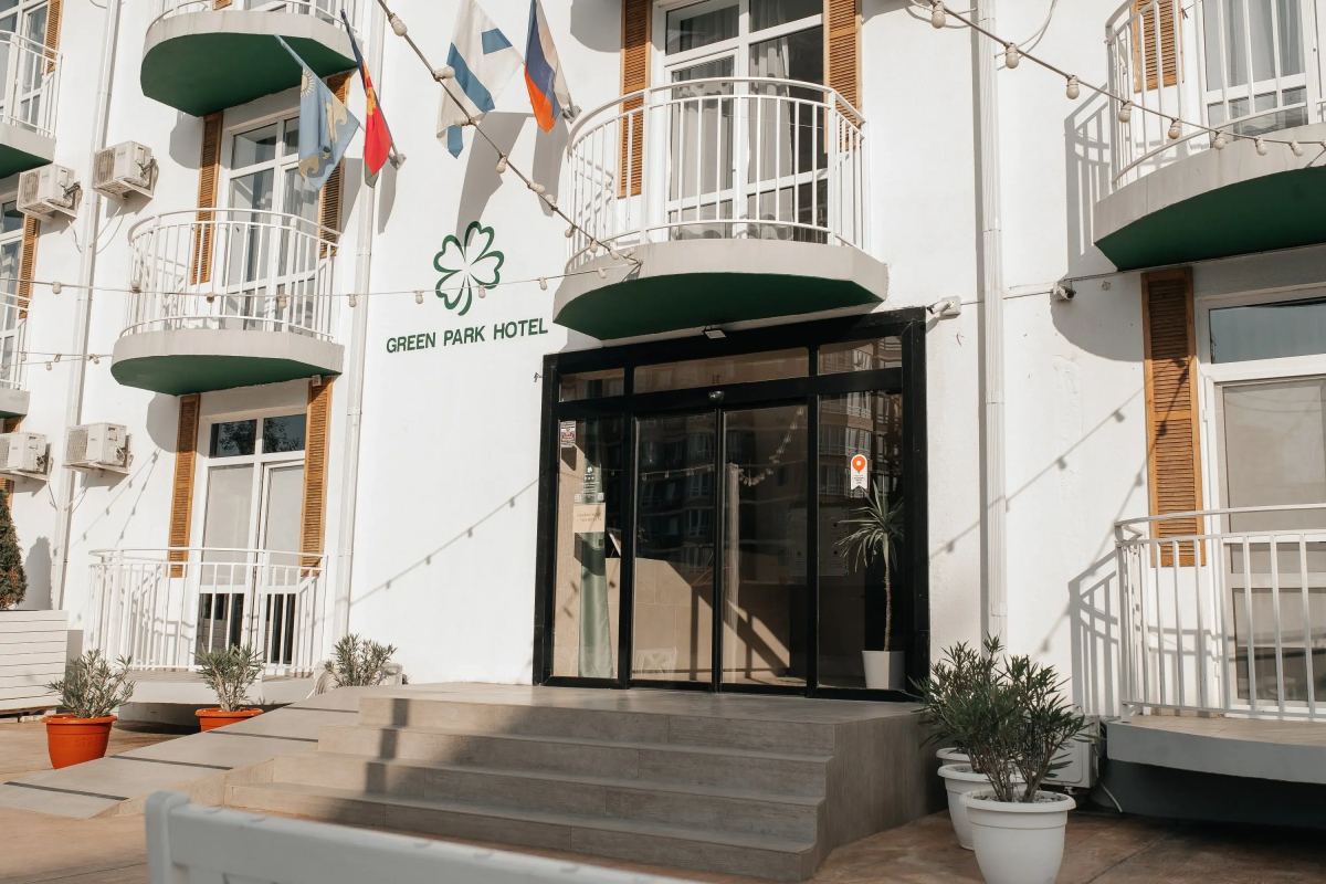 Отель Green Park