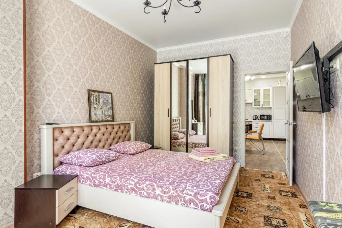 Квартира на Декабристов 17