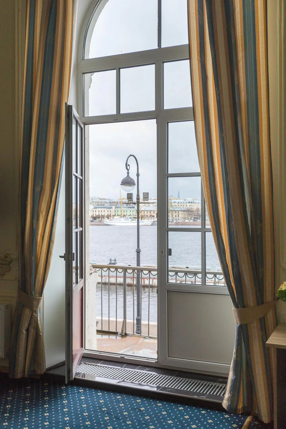 Отель Особняк Молво