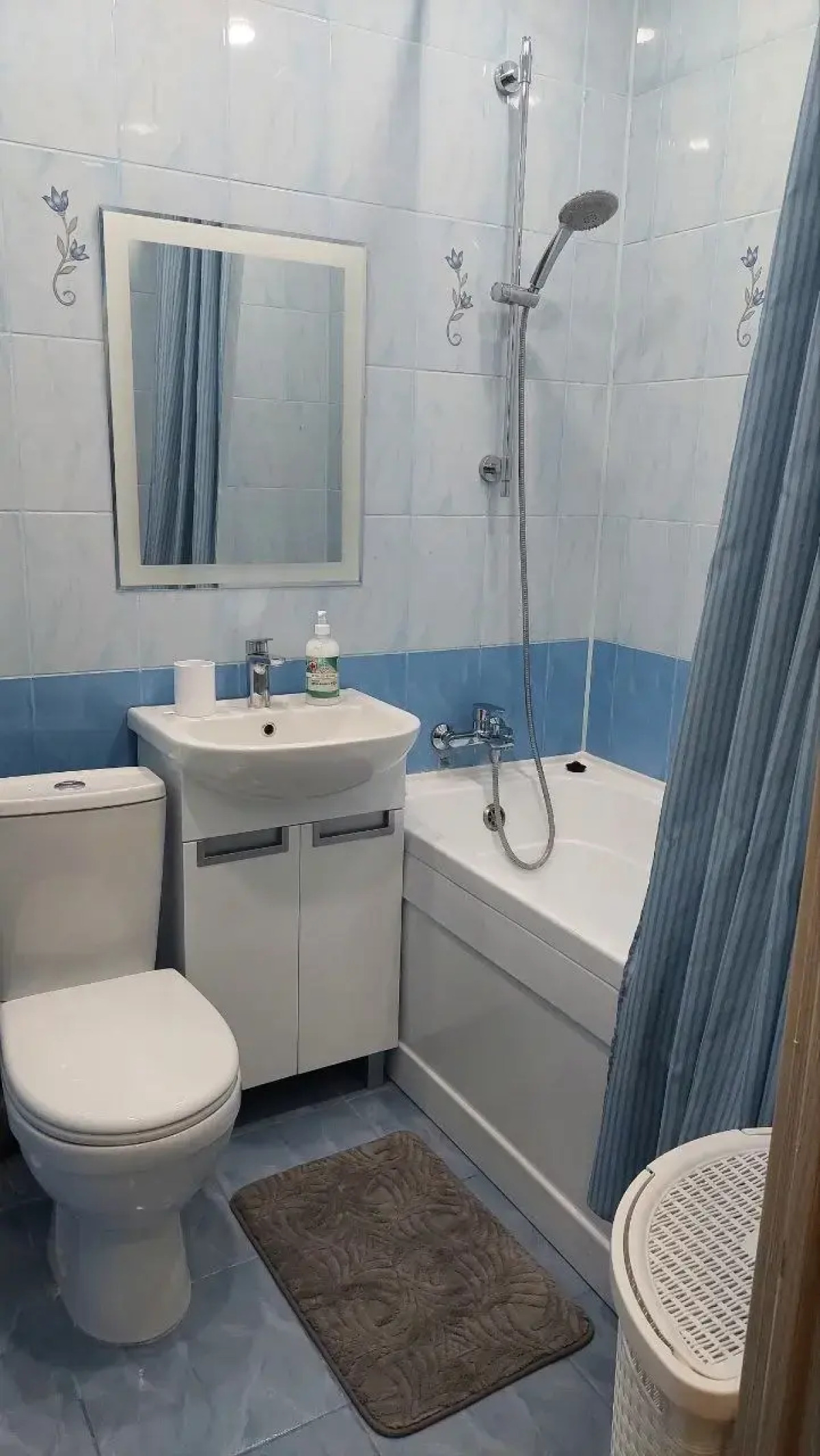 Апартаменты Однокомнатные с видом на Чистый пруд