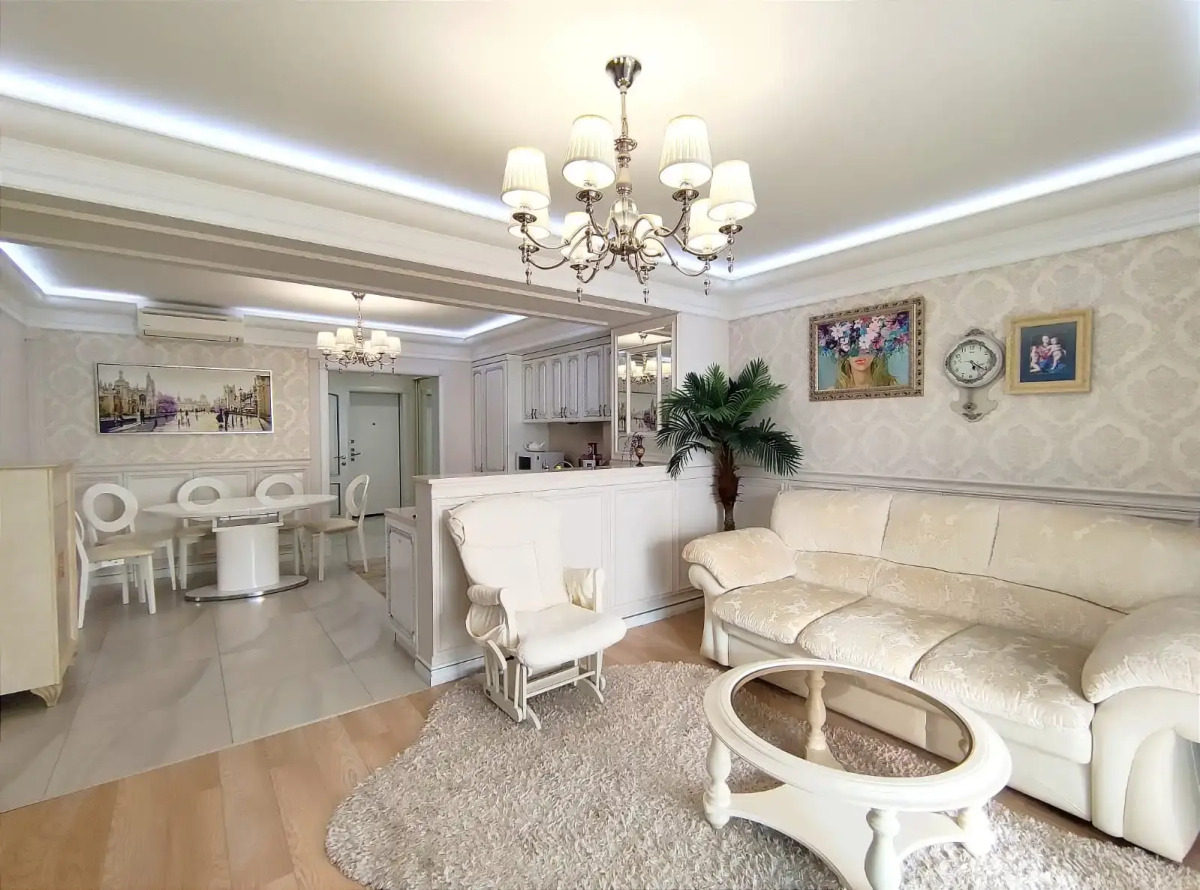 Квартира Несебрская 14