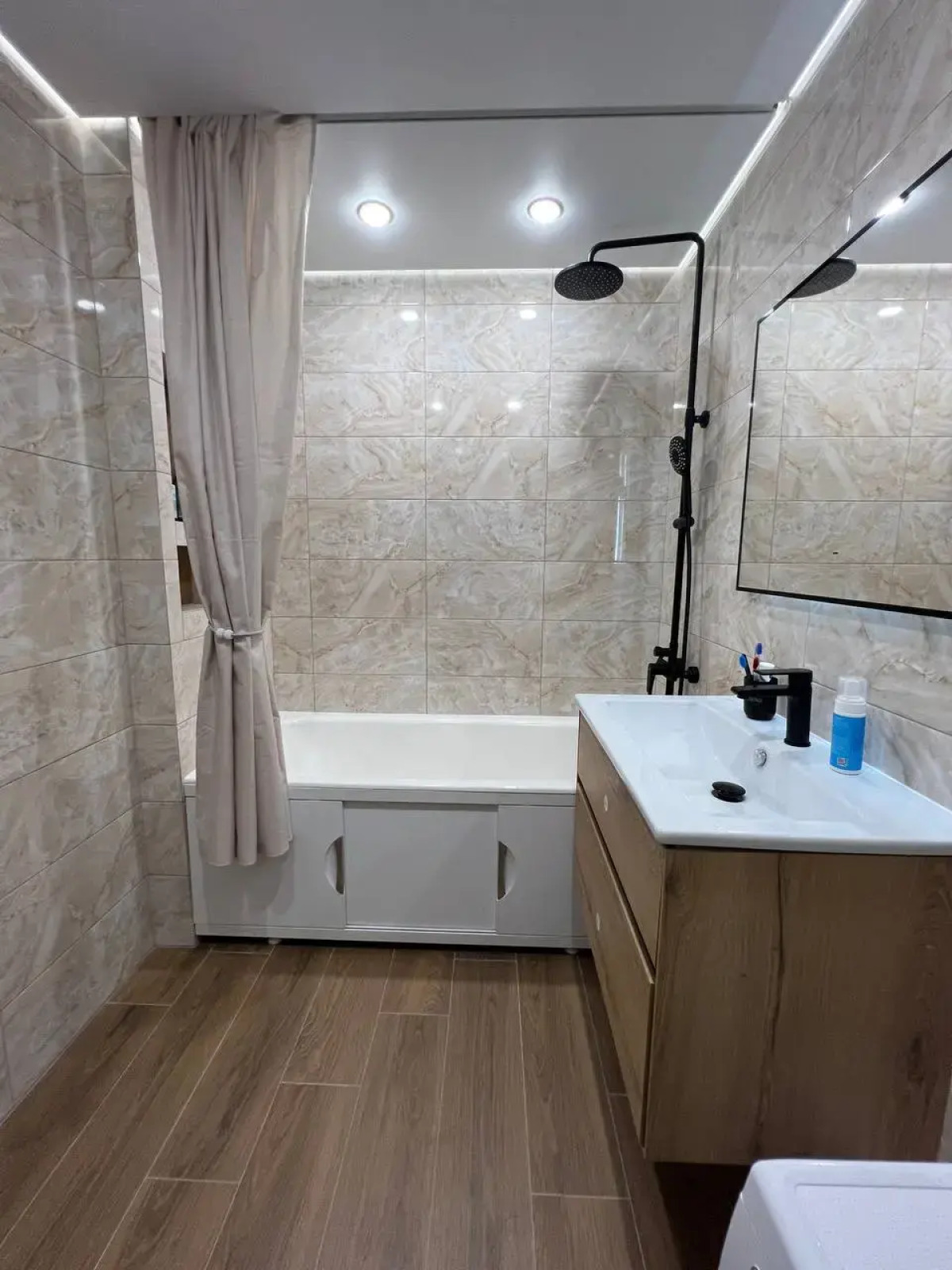 Квартира Privi House на Красногеройской 60