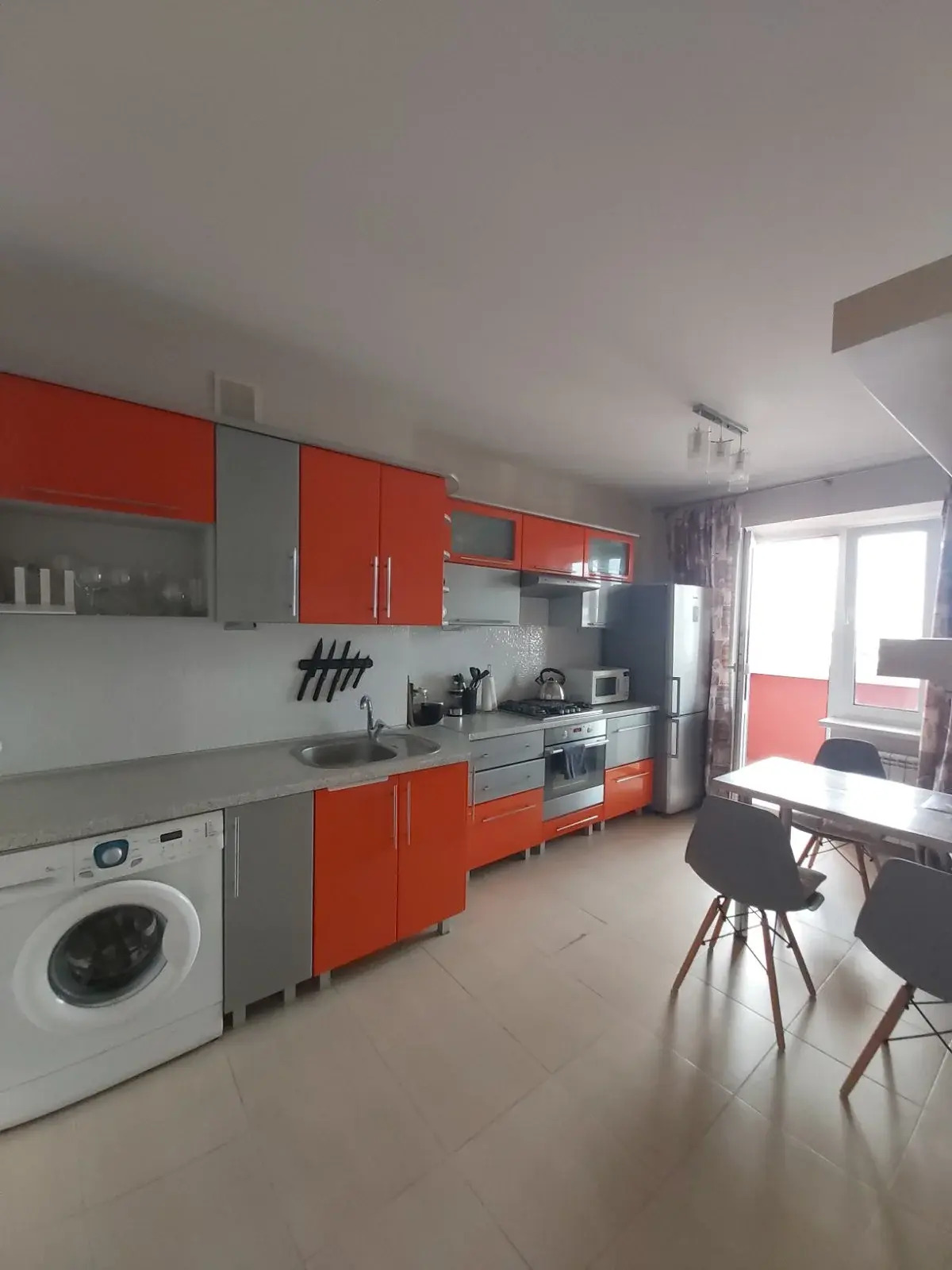 Квартира просторная двушка для большой семьи