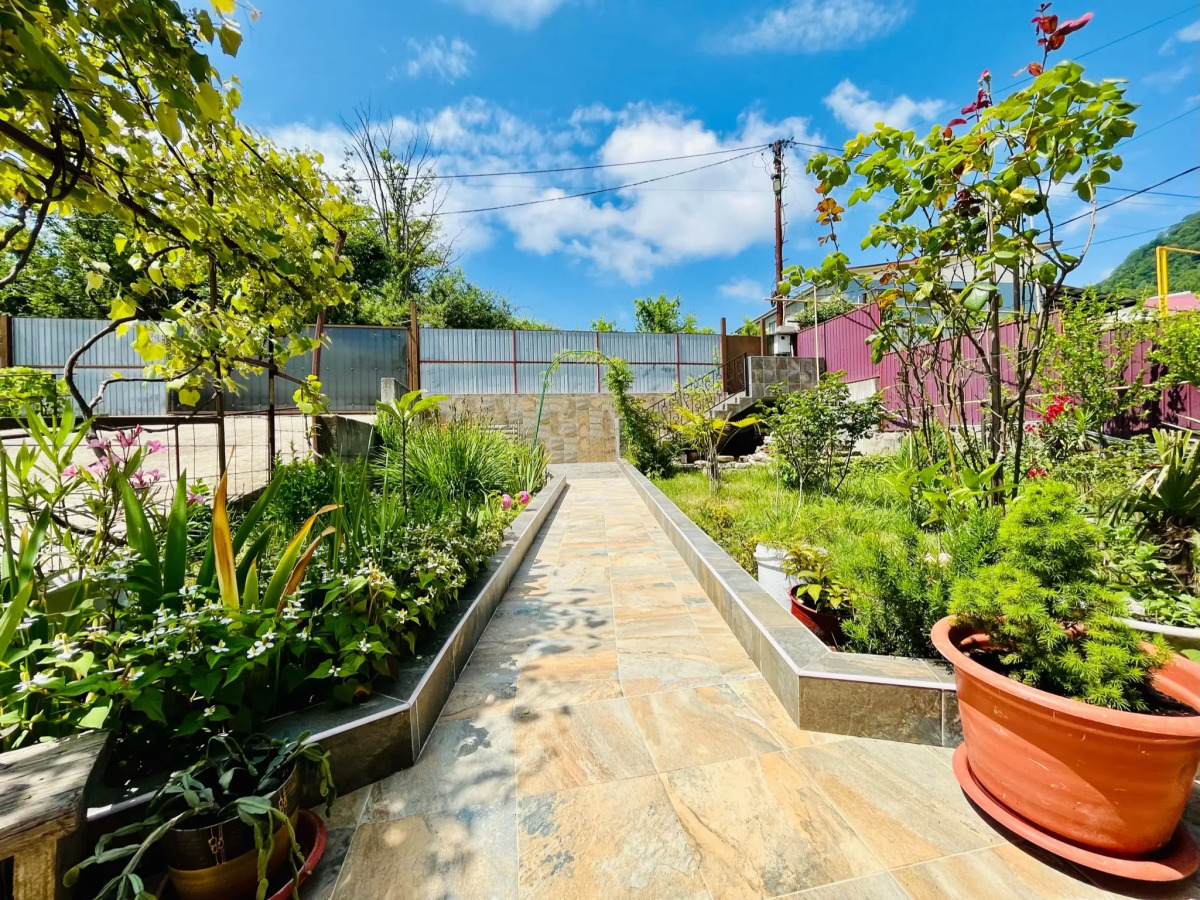 Гостевой дом Солнечная долина коттеджи Гости-24