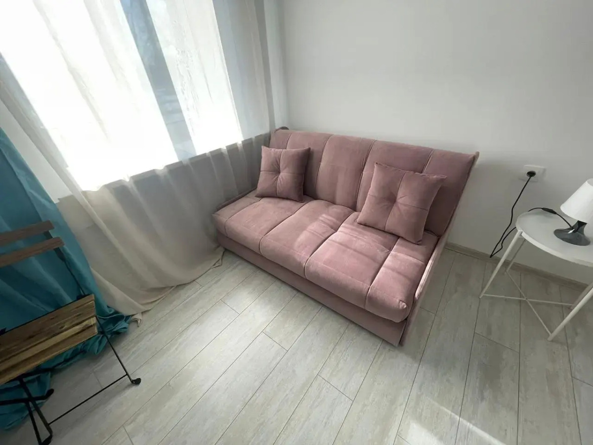 Квартира - студия 1 на Строительном проезде