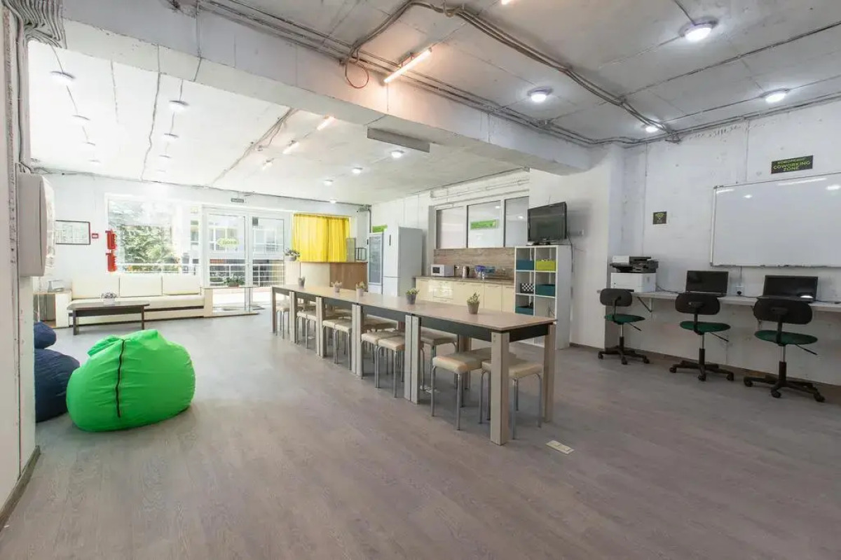 Хостел Молодой