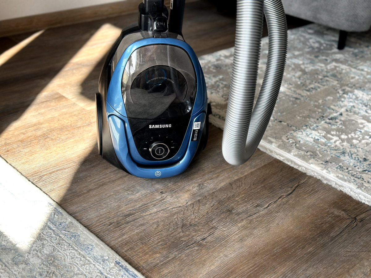 Аппартаменты "Эленика" двухкомнатная квартира в Махачкале с видом на озеро и мечеть