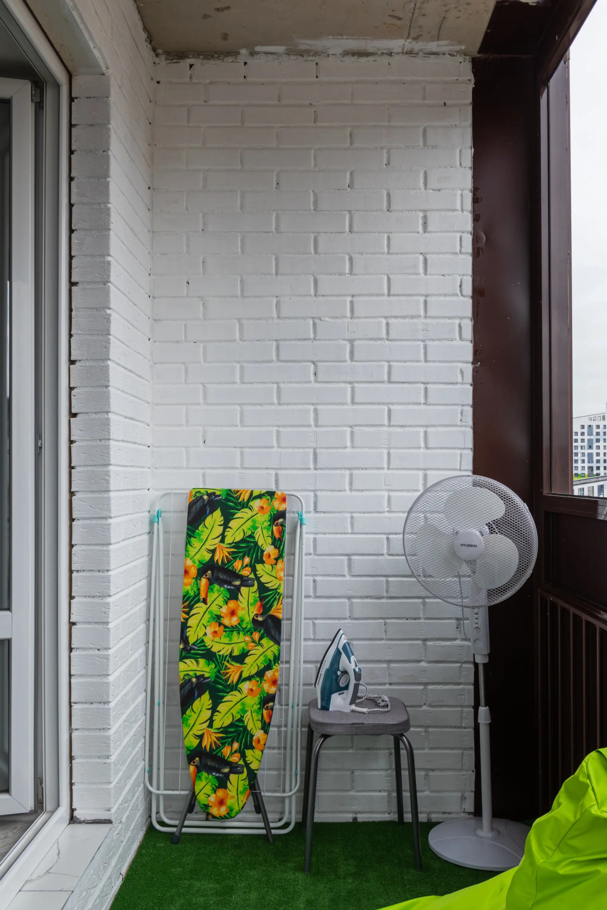 Квартира RoomyRoom Emerald