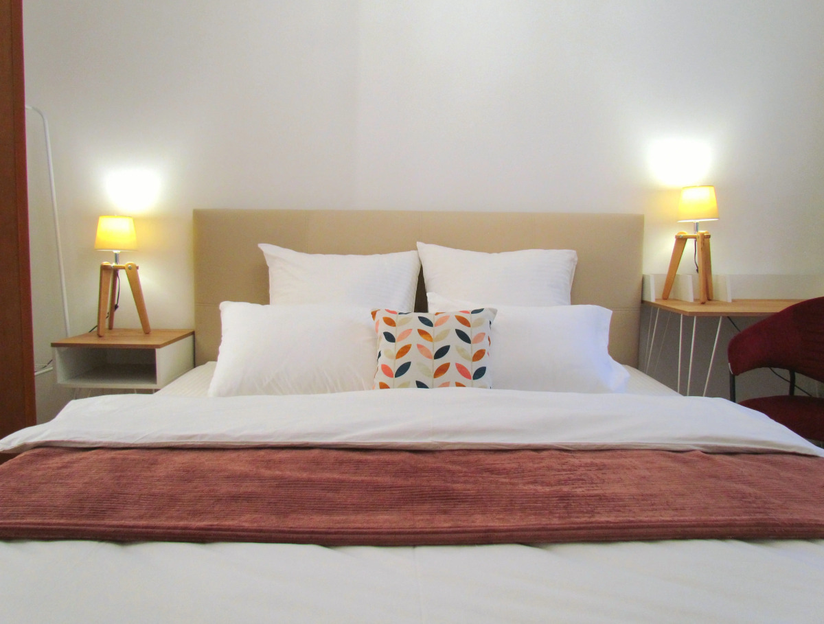 Апартаменты на улице Маршала Бирюзова 18