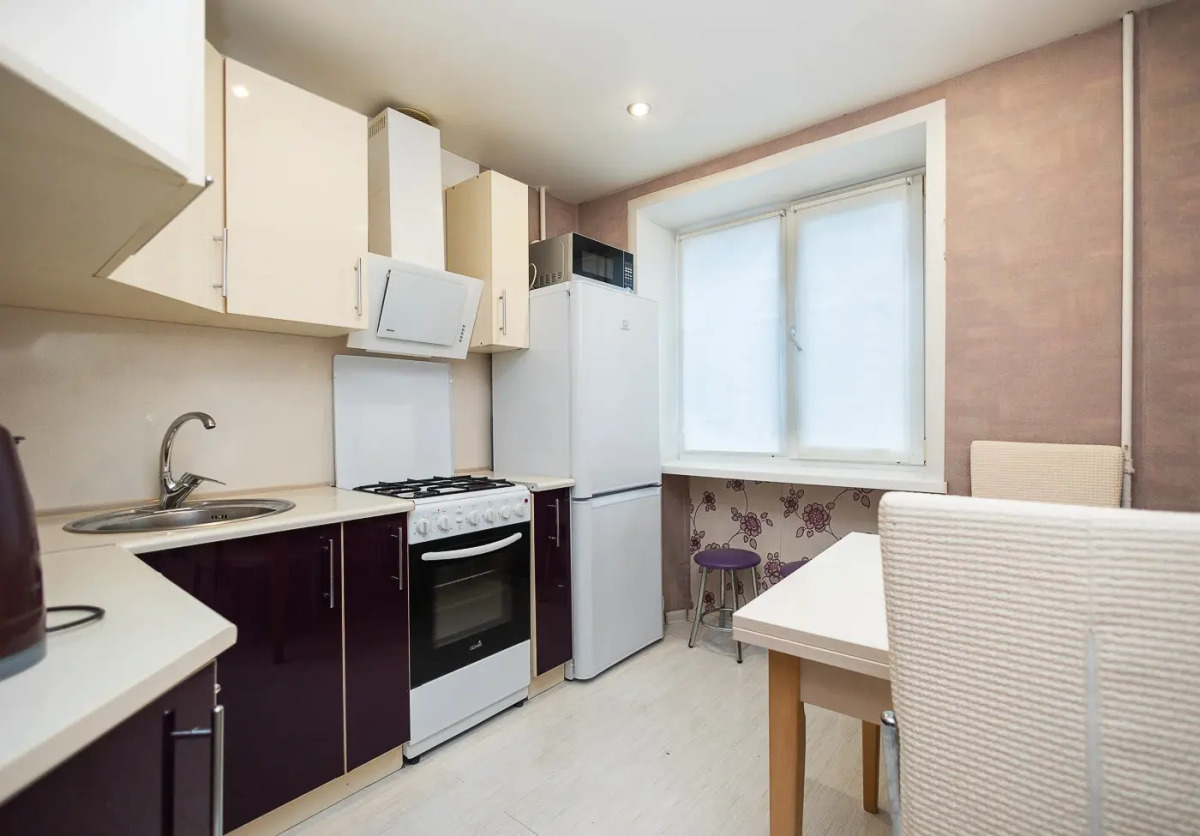 Квартира Уютная чистая рядом с метро Якуба Коласа