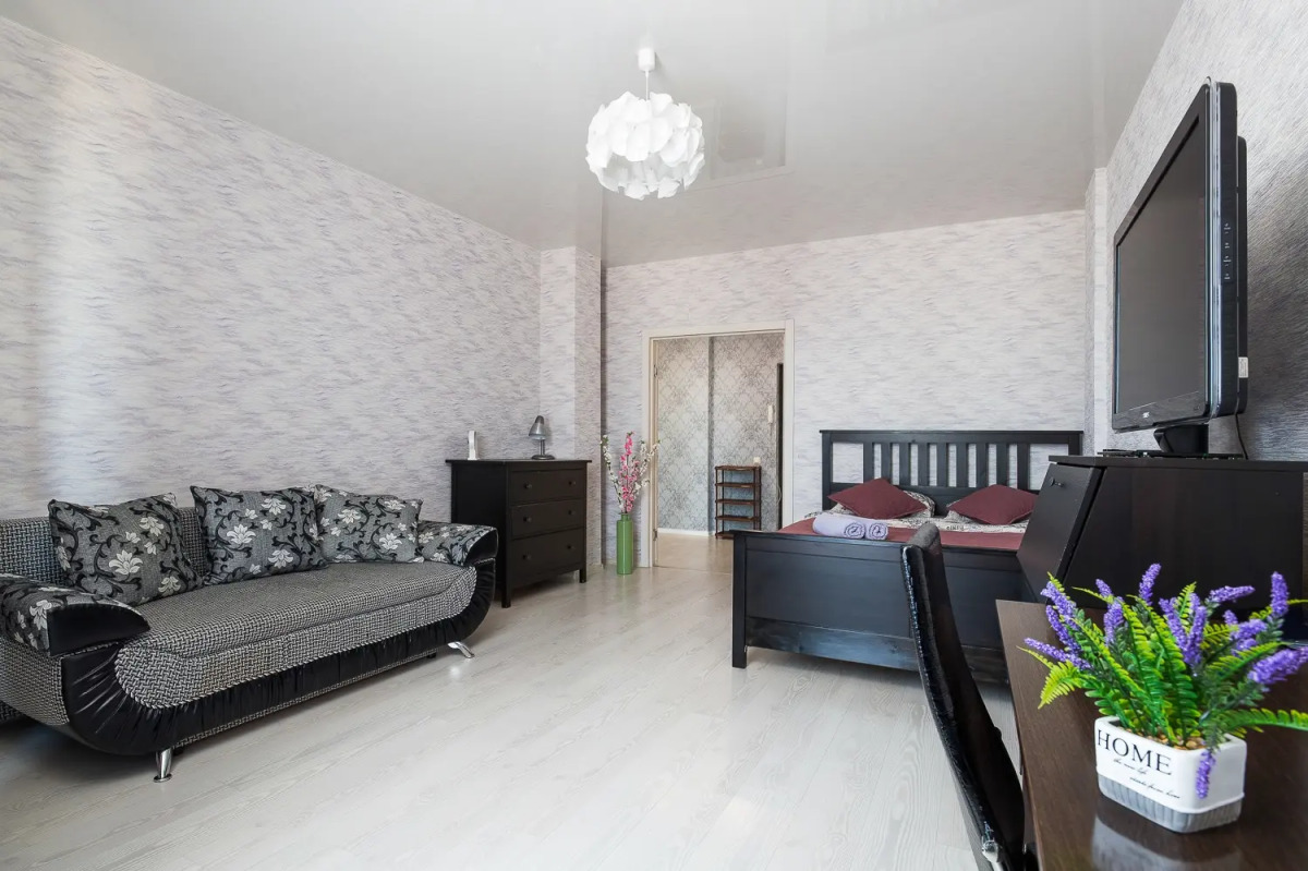 Апартаменты At HOME