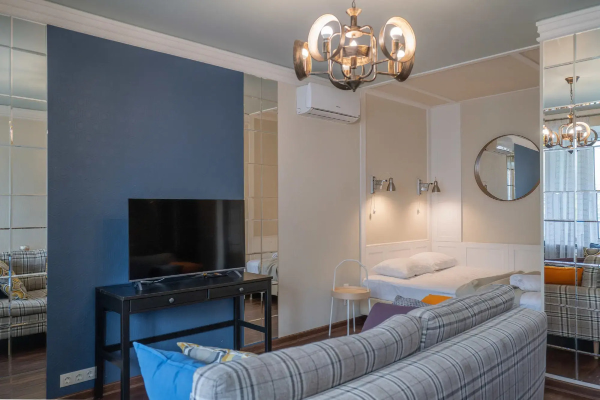 Квартира на Бронной у Патриарших Прудов