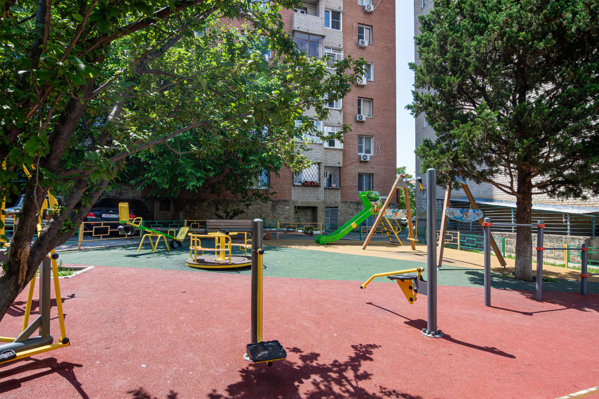 Квартира на Леселидзе 10