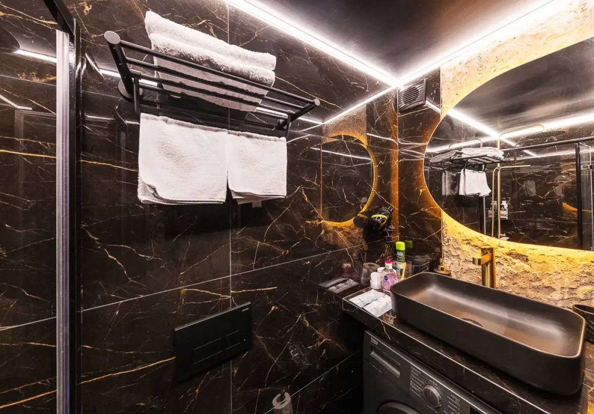 Апартаменты StudioV Batman