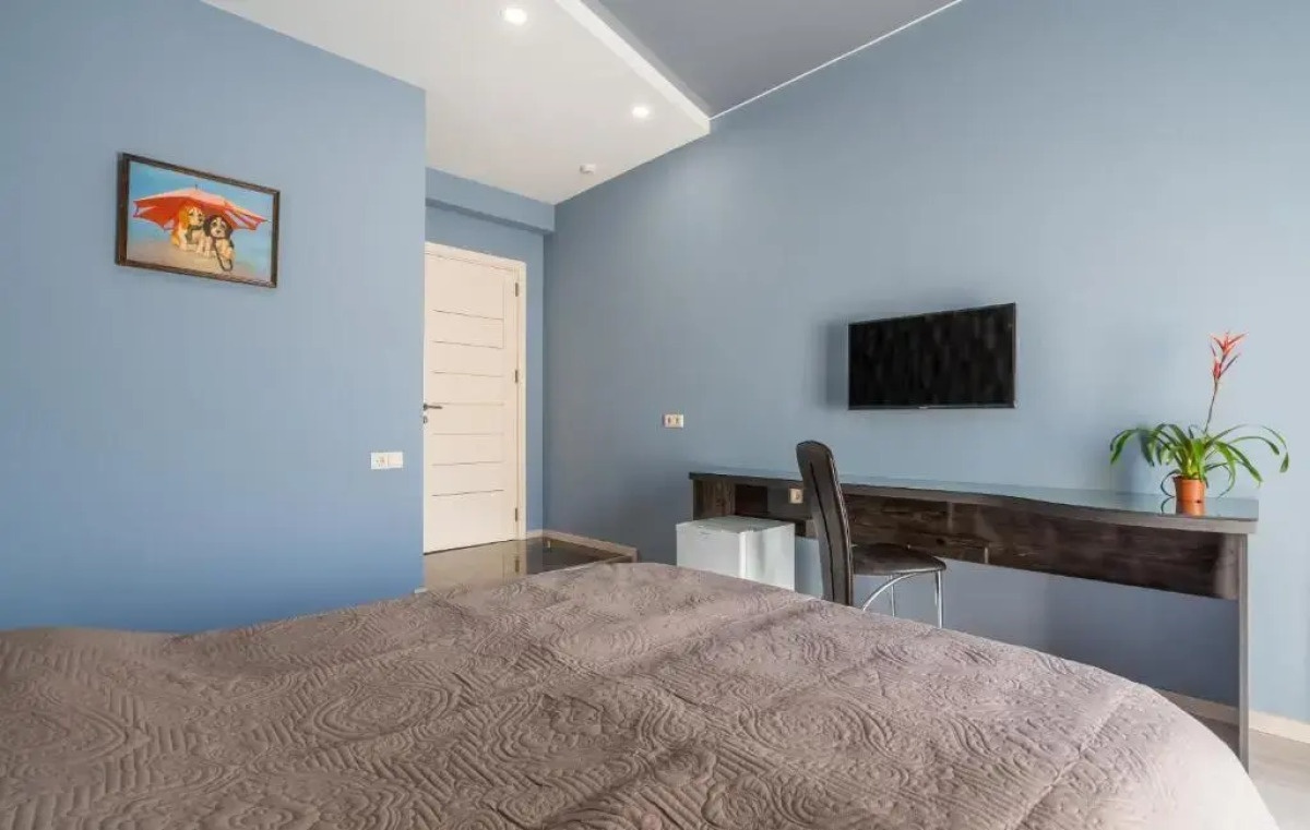 Отель Constant Tbilisi