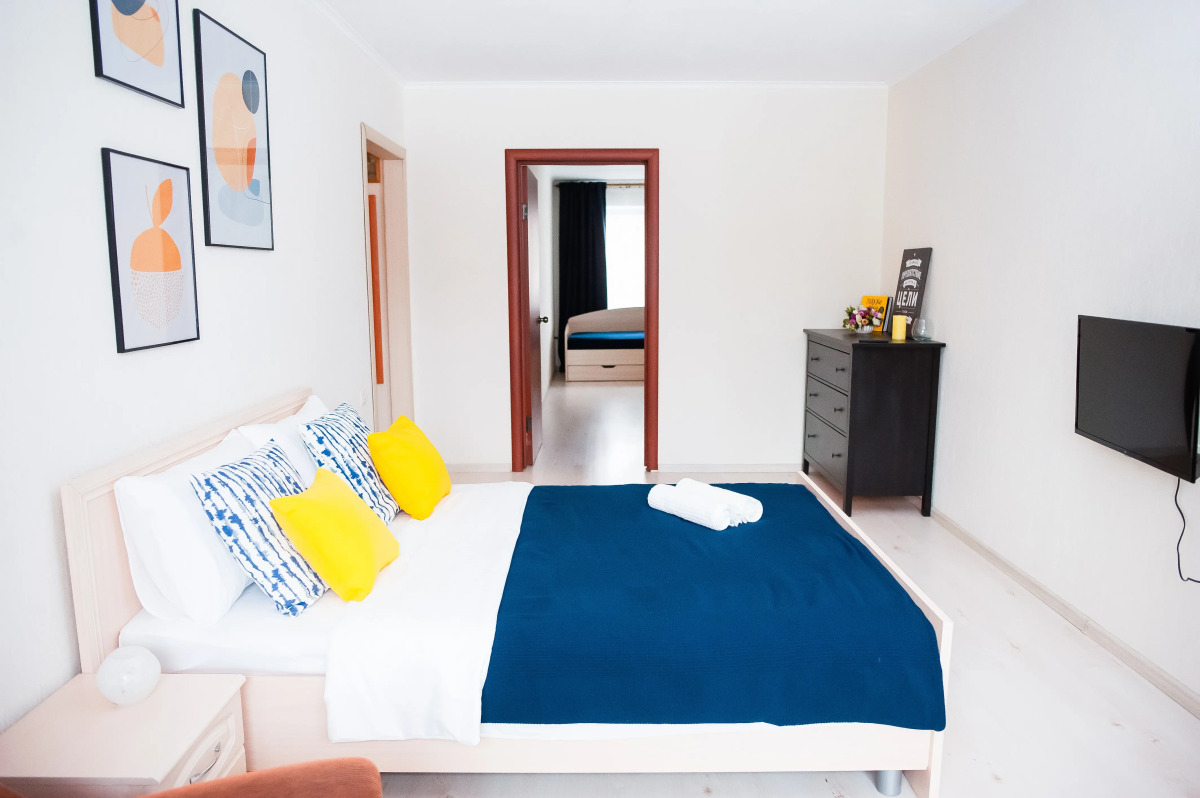 Апартаменты Семейный Уют Yellow Book Возле ЖД Вокзала