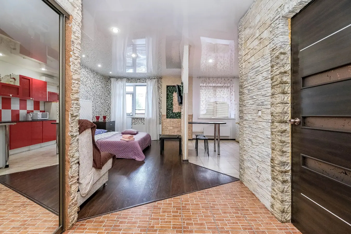 Квартира рядом с Мнтк им. Федорова и Ск Заря