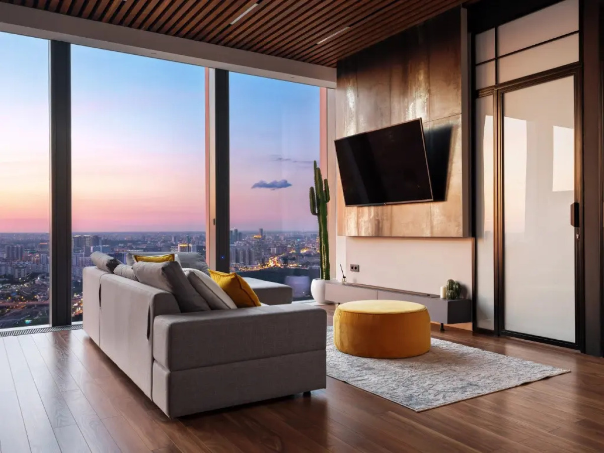 Красивый панорамный апартамент с 2 спальнями