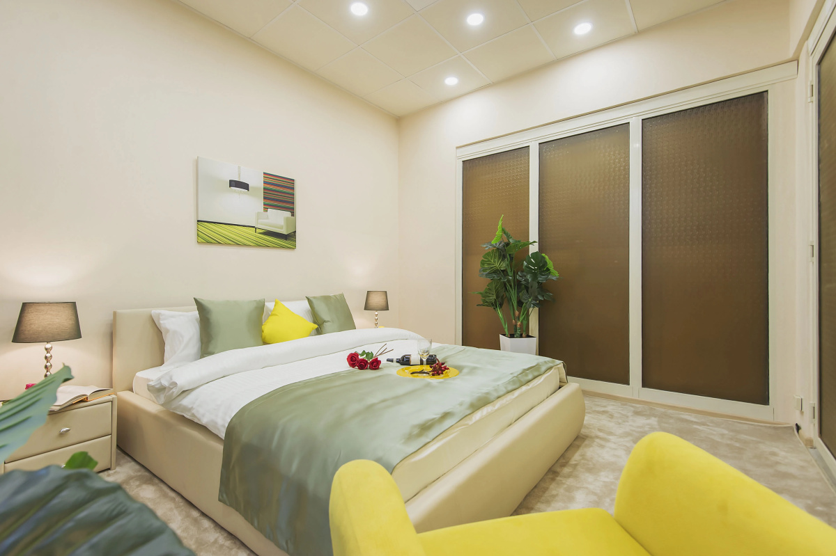 Квартира GM Apartments Стильная Трехкомнатная в центре рядом с МХАТ