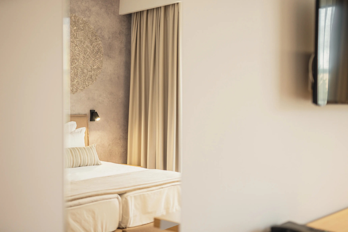 Отель SUNEO Perla