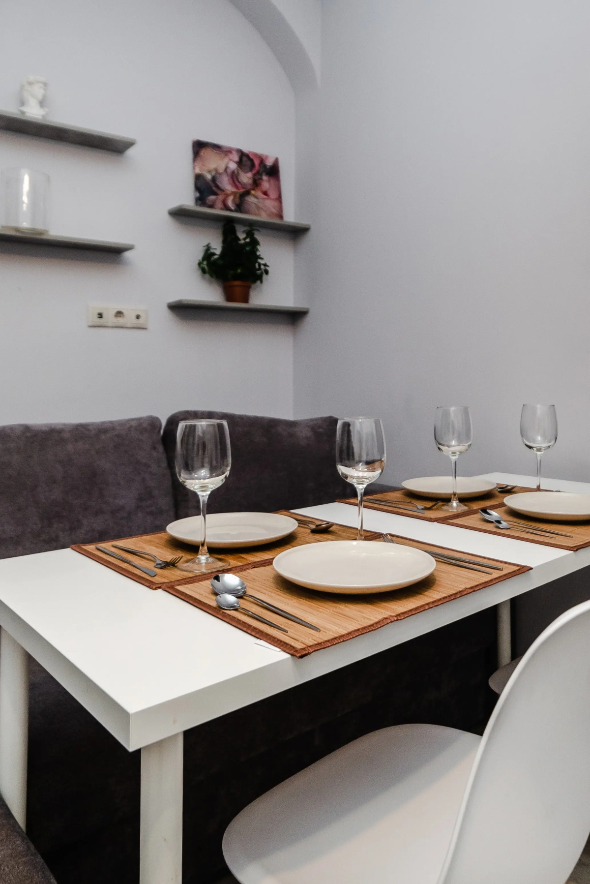 Апартаменты Жуковского 1/2/10 с2 (102)