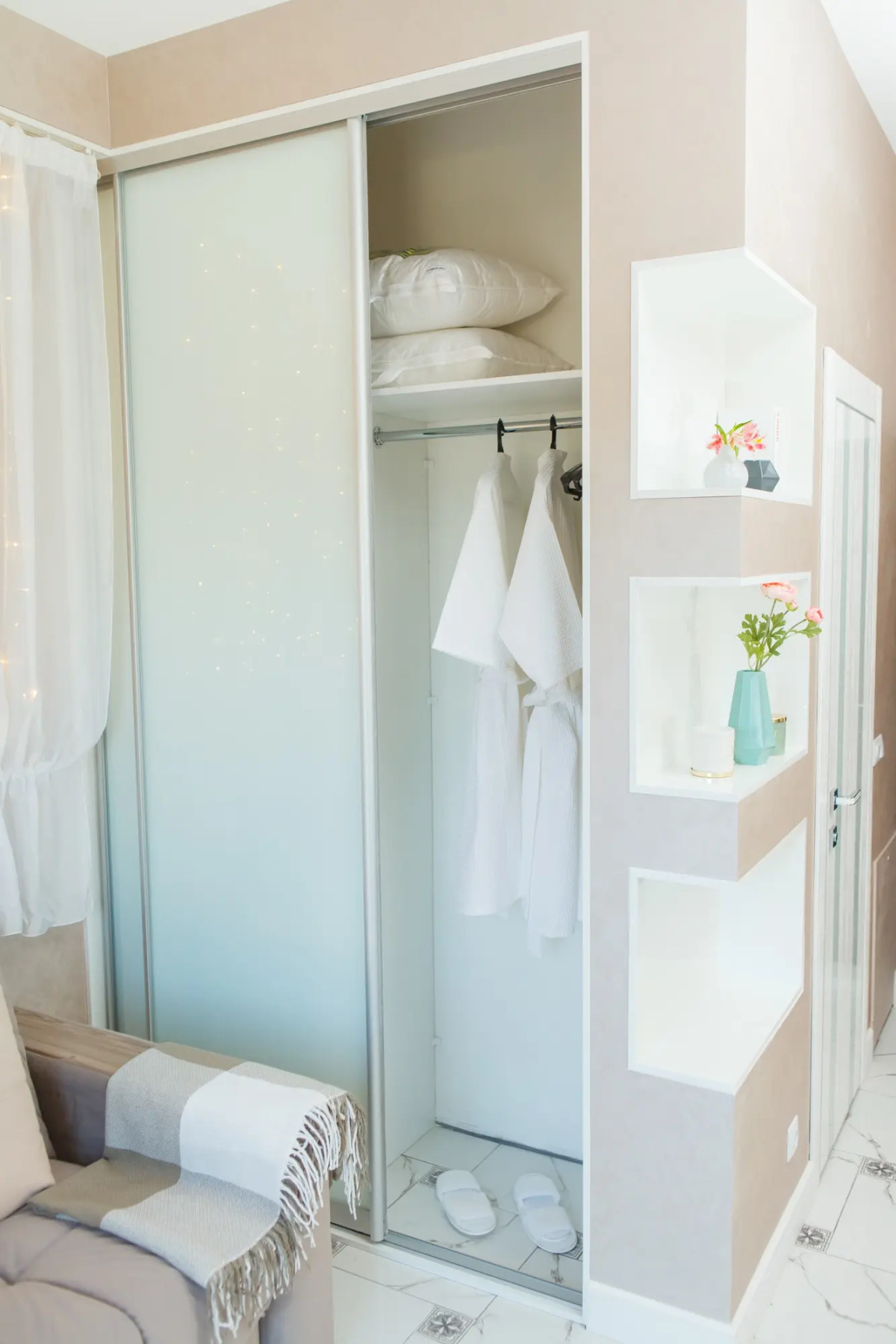 Апартаменты класса Люкс на Тюльпанов