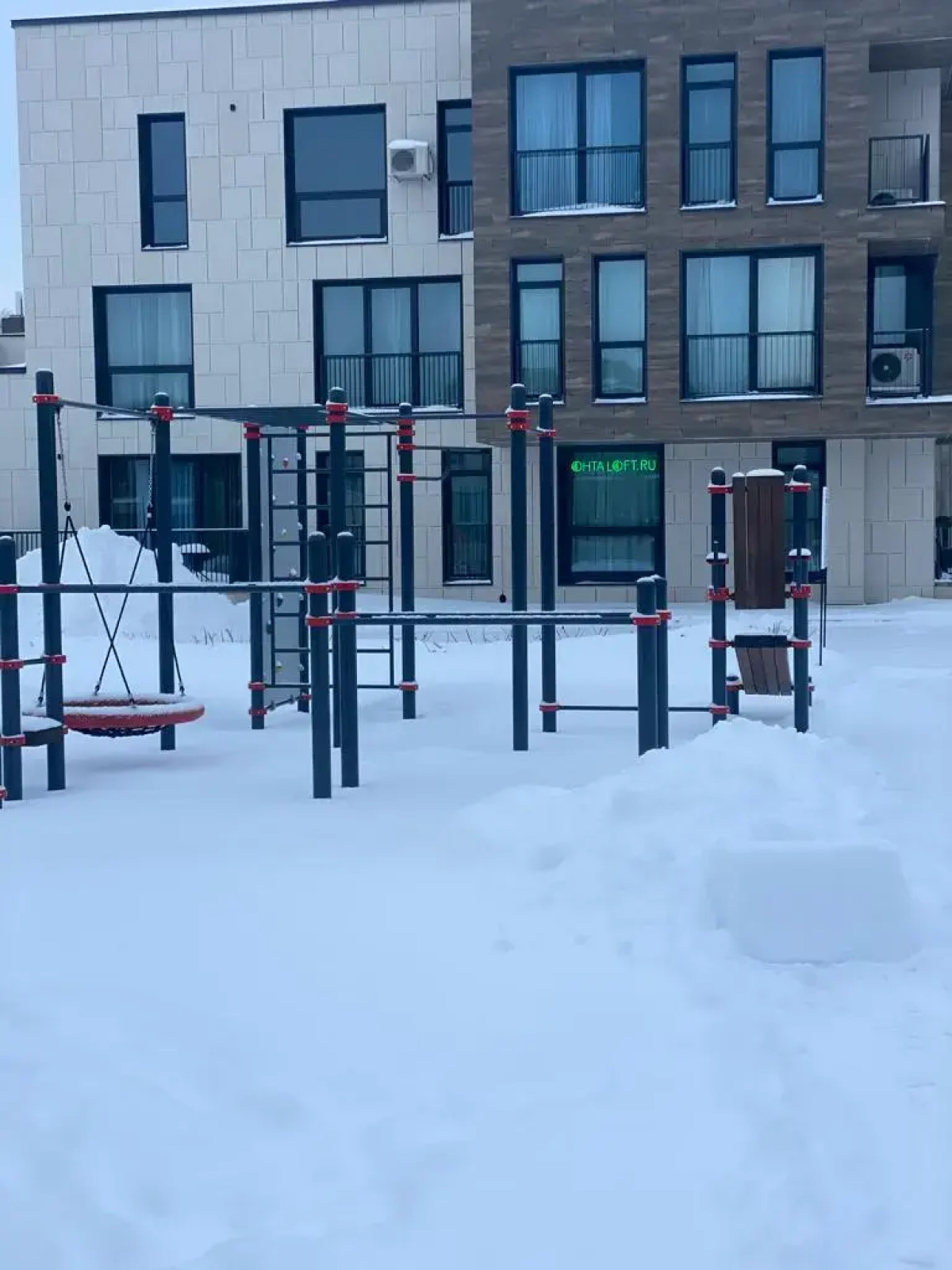 Апартаменты Охта Парк Ohta Loft Apartments с террасой