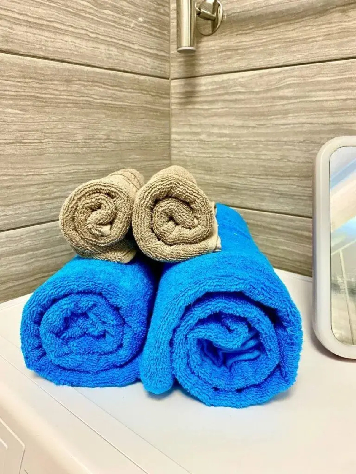 Апартаменты на Поповича 22